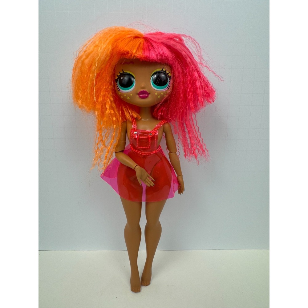 L.O.L. Surprise O.M.G. Neonlicious Fashion Doll Pink Orange Hair Outfit Series 1